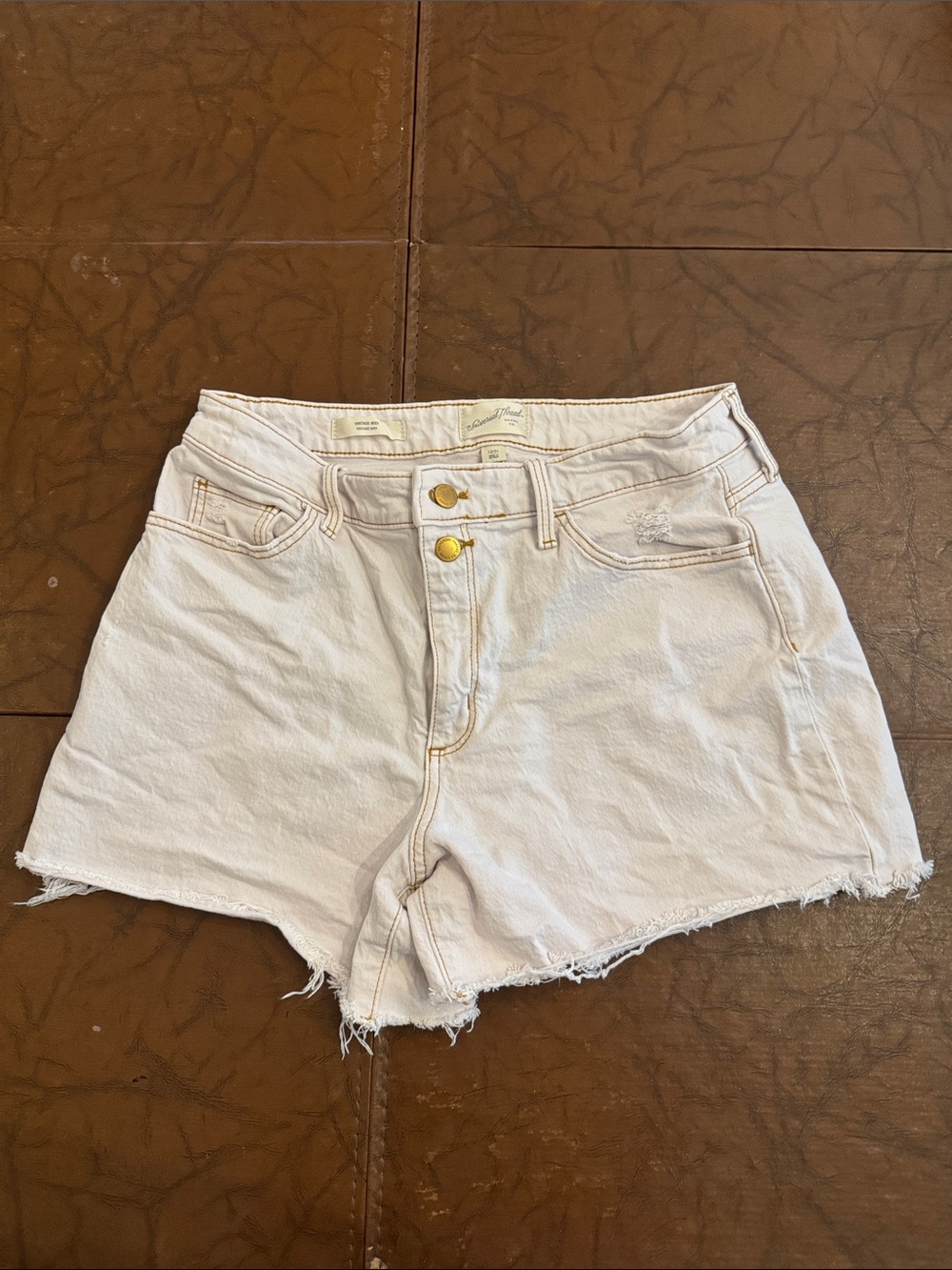 Universal Thread Light Beige High-Rise Raw Hem Denim Shorts